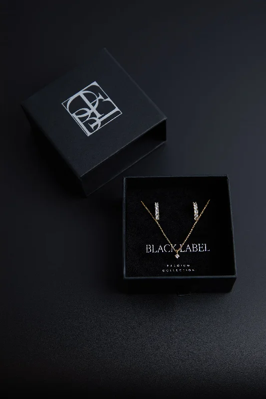 Urban Chic 925 SILVER - 16K GOLD EARRING AND NECKLACE GIFT SET