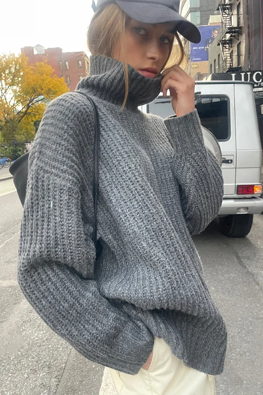 French Style CHUNKY TURTLENECK SWEATER