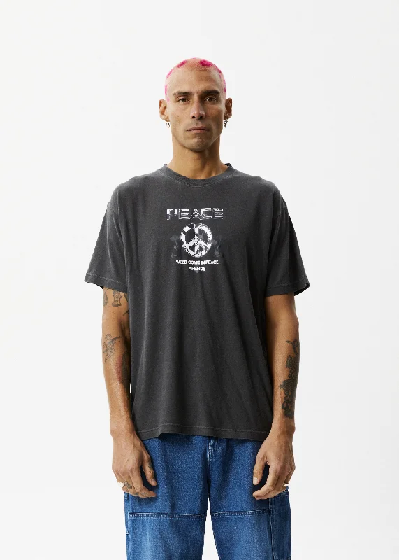 Cozy Look AFENDS Mens Peace - Boxy Graphic T-Shirt - Stone Black