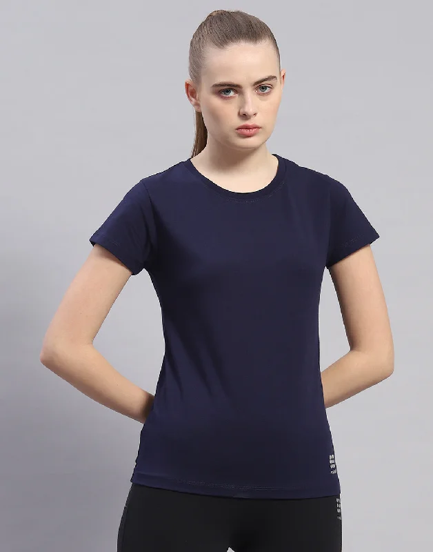 Nightclub Style Women Navy Blue Solid Round Neck Half Sleeve Top