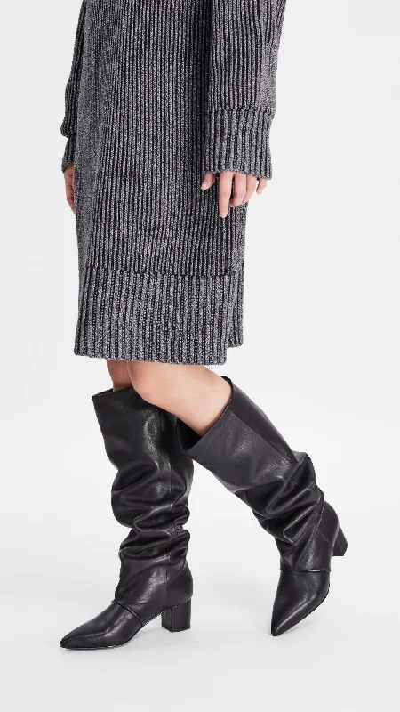 Sweet breath Pointed-toe Knee-high Heel Boots