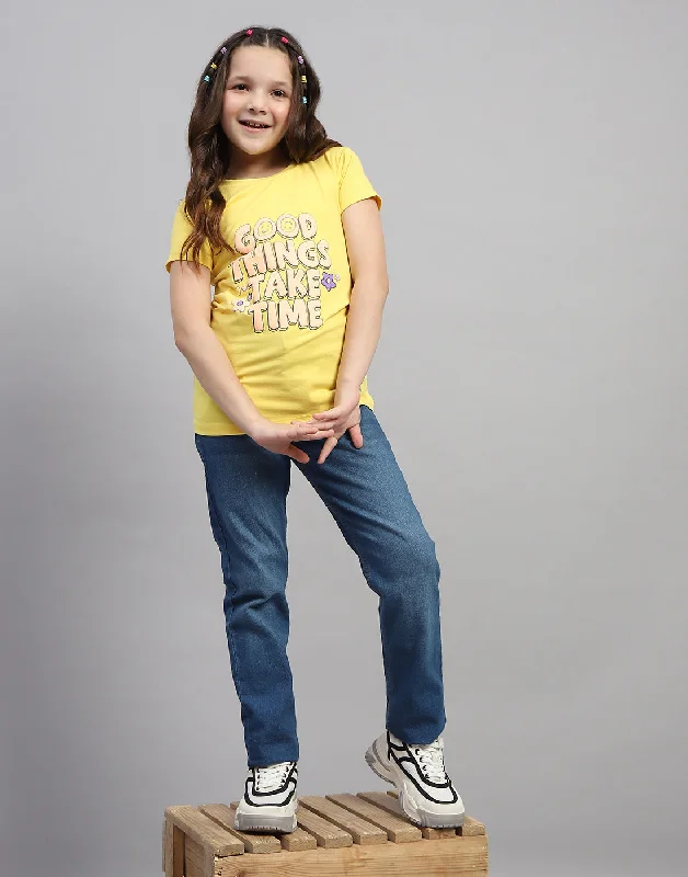 Avant-garde trend Girls Yellow & Orange Printed Round Neck Half Sleeve T-Shirt (Pack of 2)