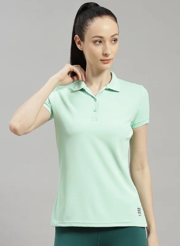Comfortable Dresses Women Green Solid T-Shirt