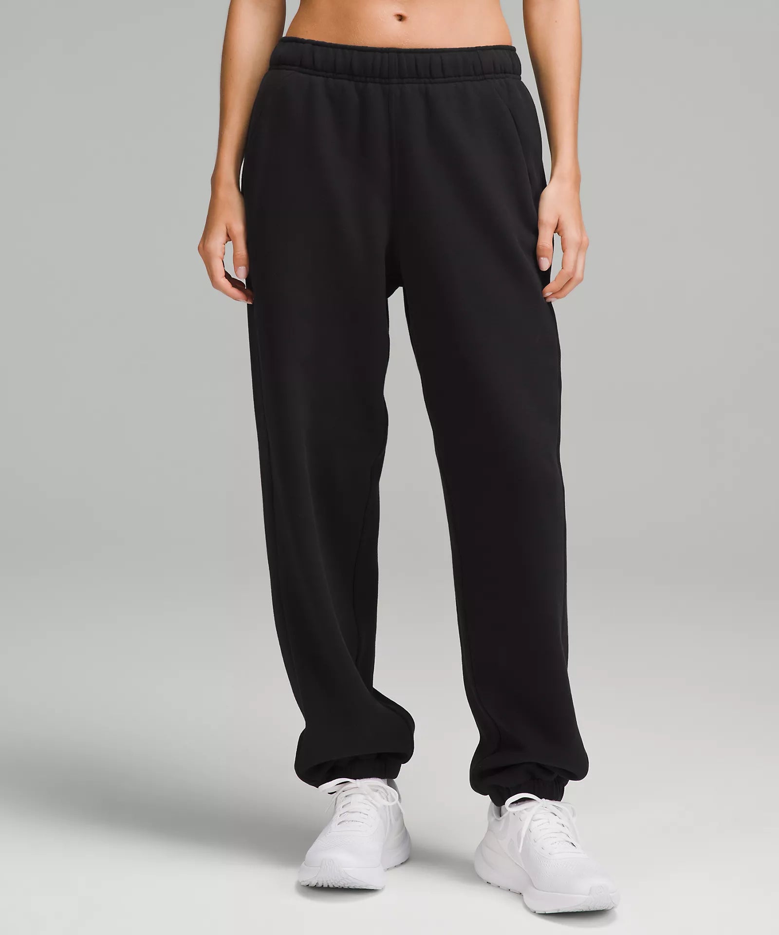 Wandering freely Scuba Mid-Rise Oversized Jogger *Regular 30" | Black