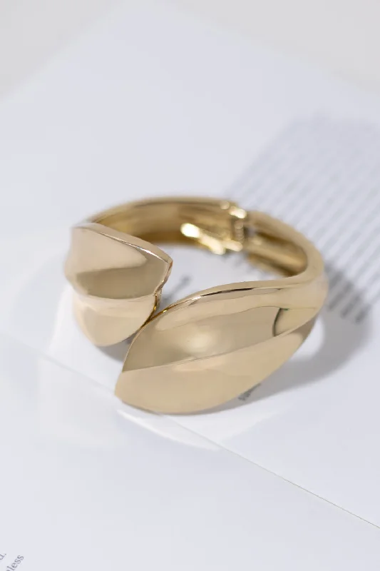Elegant And Elegant NEMESIS BRACELET