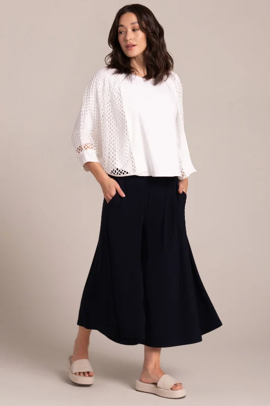 Timeless Comfort Honeycomb Shrug | White