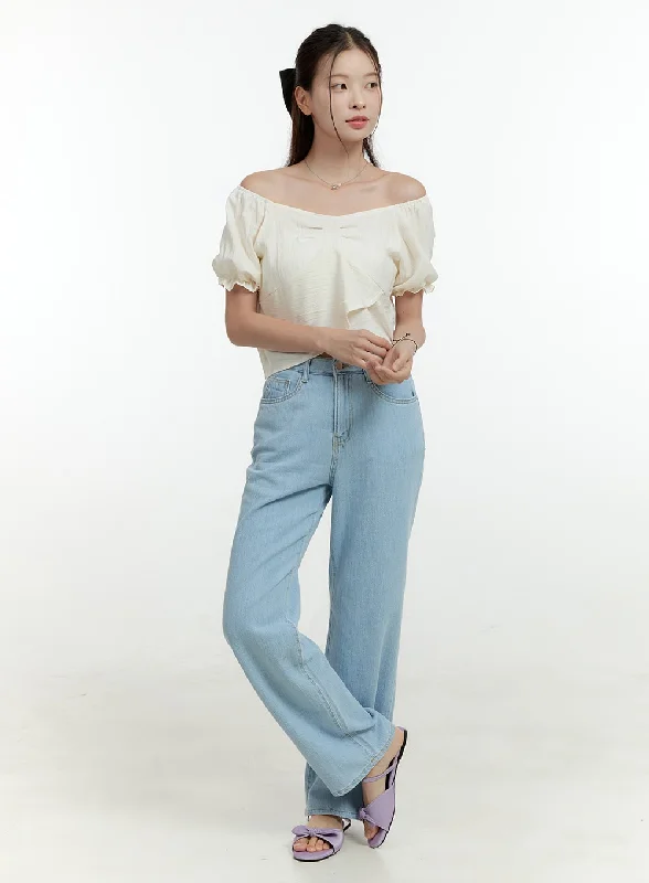 Innovative Design Ava Light Washed Straight Jeans OL430