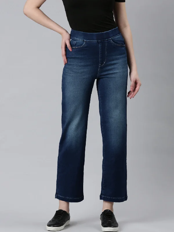 Luxury Classic Women Blue Solid Straight Fit Denim Jeans