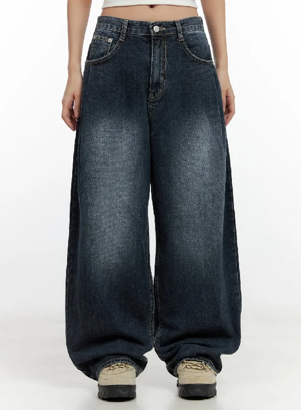 Celebrity Style Aubrey Wide Fit Baggy Jeans CN401