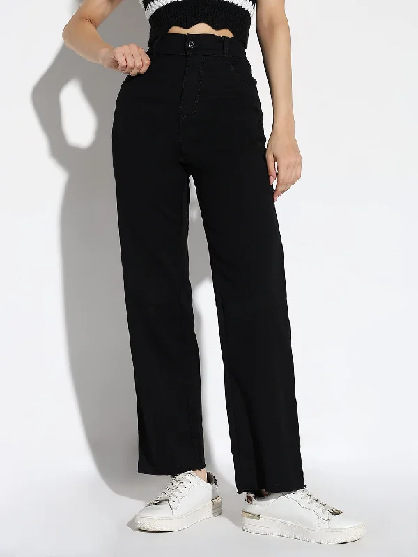 Simple Style Women Black Straight Fit Jeans