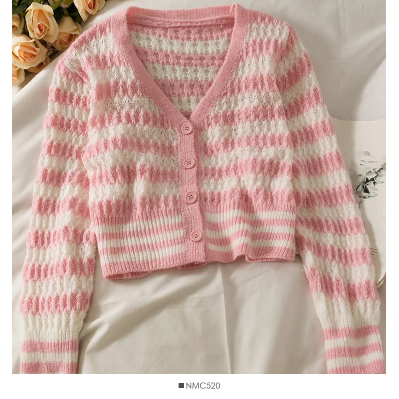 Weekend Wear Korean stripe loose and thin short single breasted cardigan sweater 1883 Weekend Wear Korean stripe loose and thin short single breasted cardigan sweater 1883