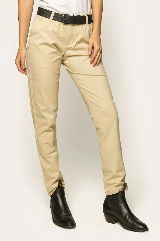 Exquisite Craftsmanship Aldgate Womens Chino Pant Bone