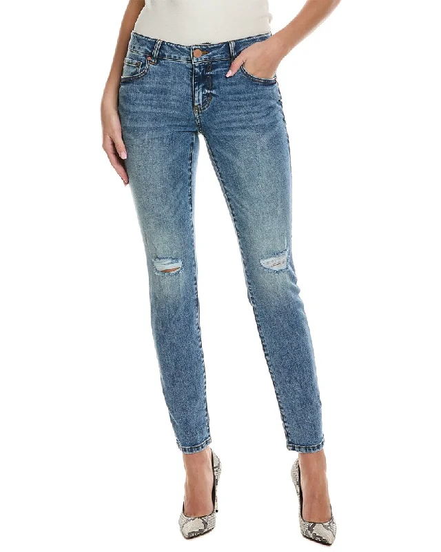 Elegant And Casual cabi The Skinny Jean
