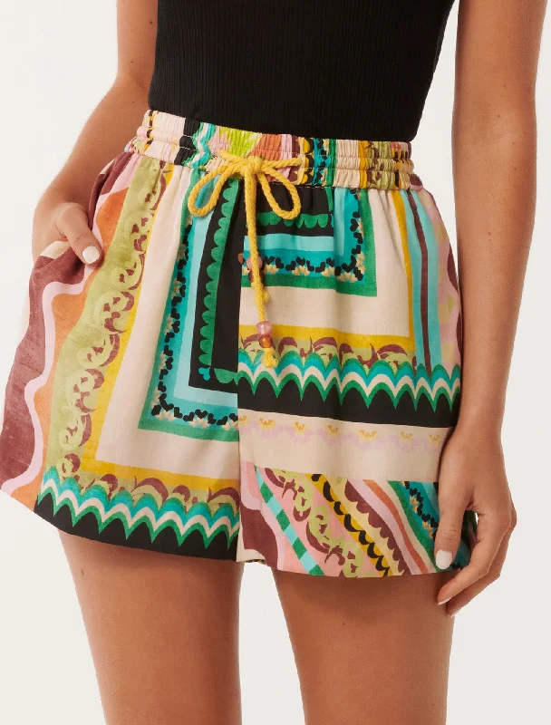 Avant-garde Design Juno Elastic Waist Shorts