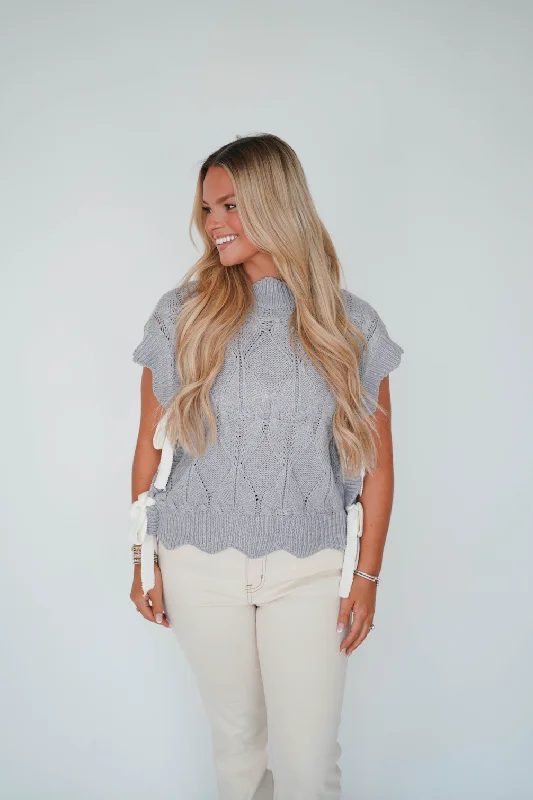 High-waisted pants style Dakota Sweater Top