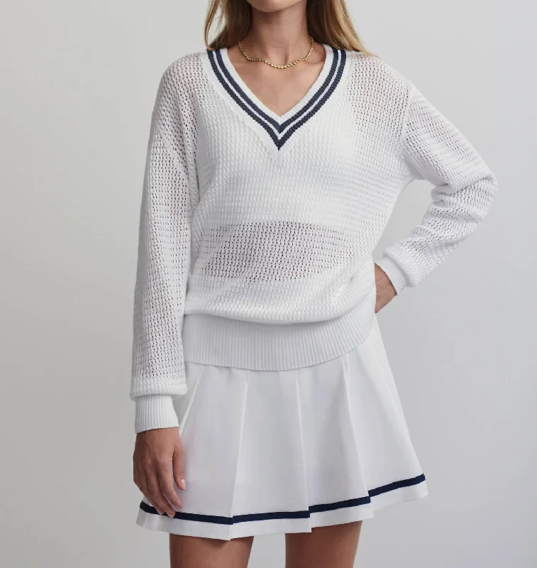 Sports Tights Hadley Knit Sweater In White/blue Nights