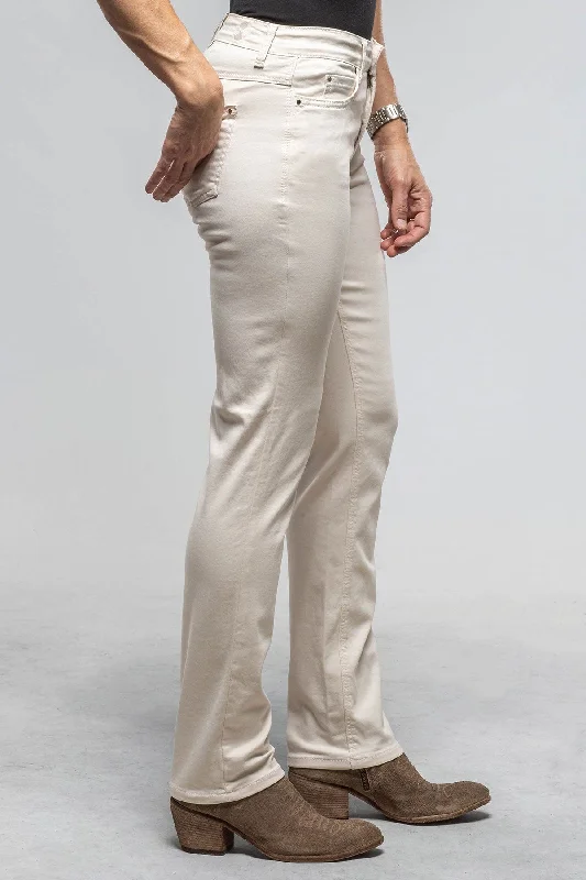Avant-garde Design MAC Dream Straight in Antique White