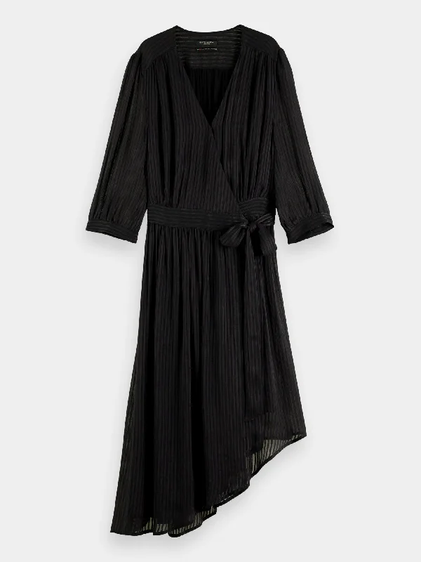 Trendy Items V-neck midi dress