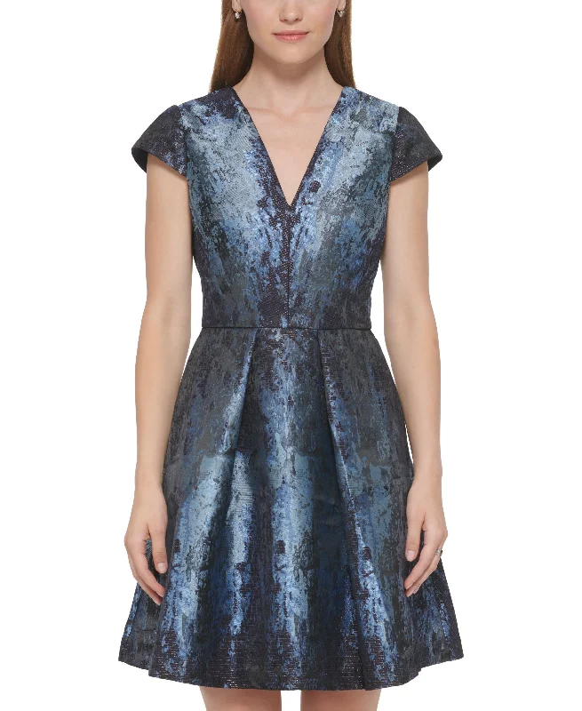 Leisure Travel Women's Metallic Jacquard Cap-Sleeve Dress