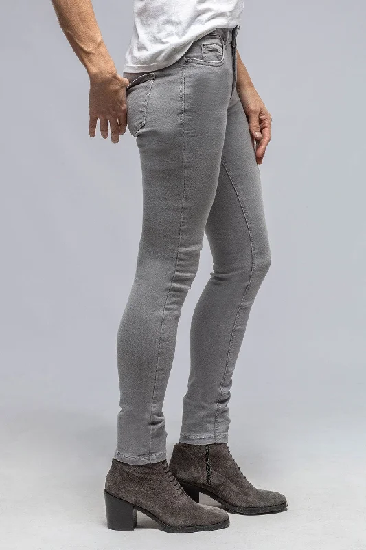 Design Trend MAC Dream Skinny in Upcoming Grey