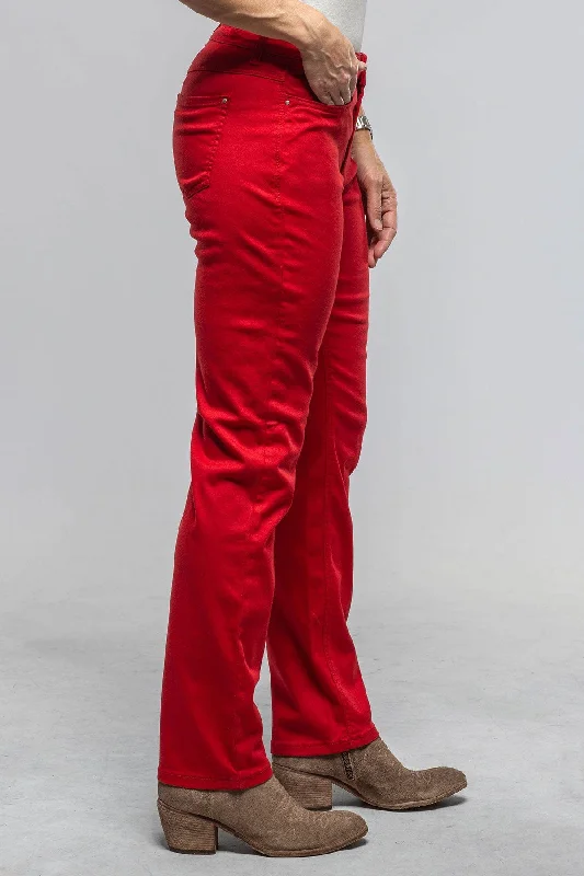 Elegant Design MAC Dream Straight in Ruby Red