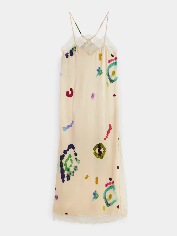 Effortless Dressing Camisole maxi dress with lace