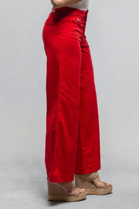 Simple And Comfortable MAC Dream Wide Pocket In Red