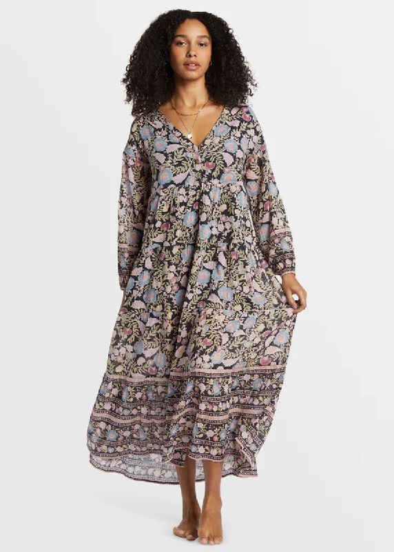 Classic Retro Adore You Maxi Dress - Black Sands