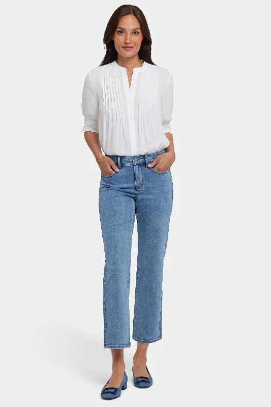 Classic Style Marilyn Straight Ankle Jeans In Petite - Minorca Isle