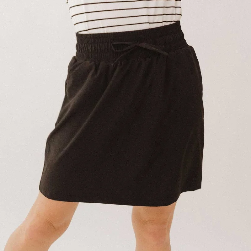 Classic Style Cher Skirt, Black
