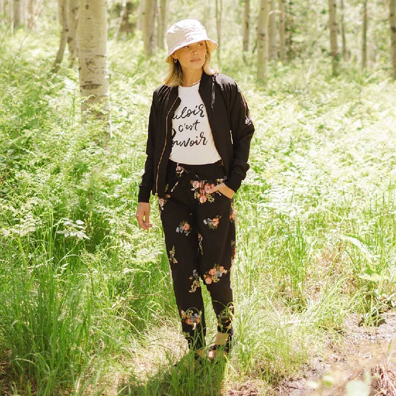 Free And Comfortable Destination Joggers, Rose Black