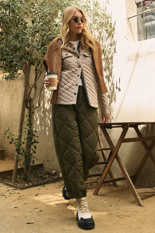 Elegant and noble Mika Quilted Pant | Dark Moss