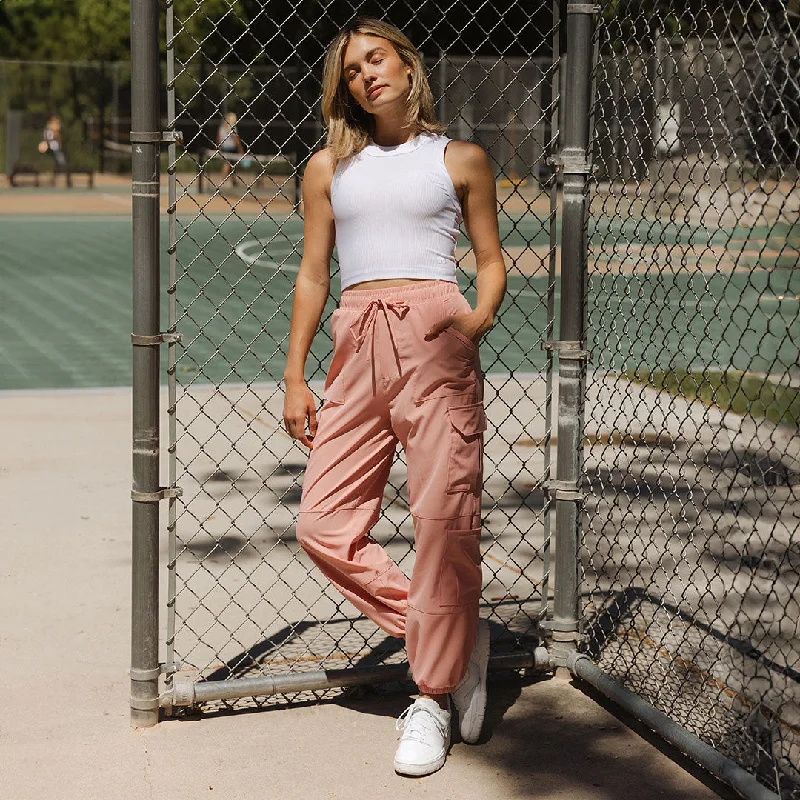 Chic Relaxation Jetsetter Cargo Joggers, Pink Bliss
